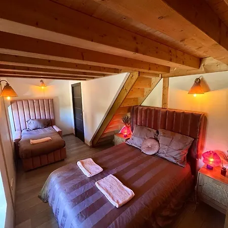 De Groupe A La Campagne - Ideal Pour Un Week-end Entre Amis Ou Famille * Tiranges